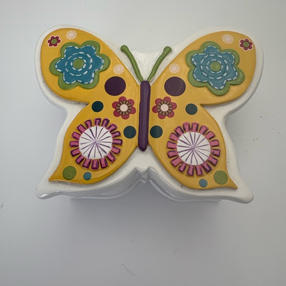 Colorful Butterfly Resin Box - Picture 2 of 9
